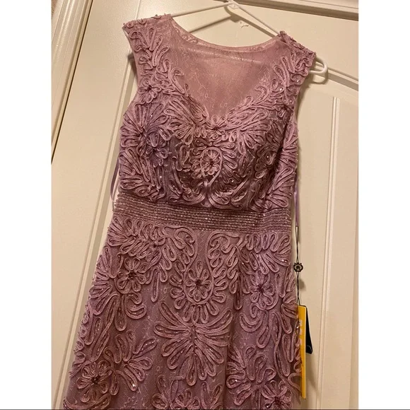 Brand new elegant dress - Picture 2 of 6